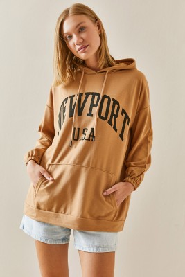 Camel Rengi Arkası Baskılı Kapüşonlü Sweatshirt 3YXK8-47462-53 - 2